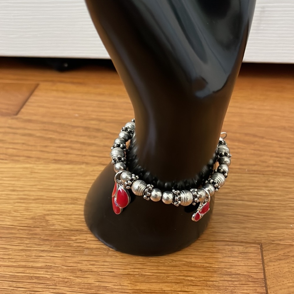 Red Hat Society Stretchy Beaded Bracelet